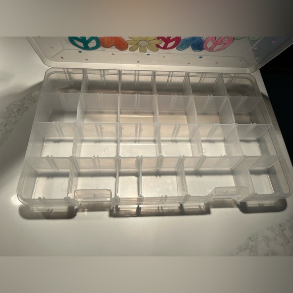 Adorable hand painted plastic craft storage.  The name Joey is painted on top! - Picture 2 of 6